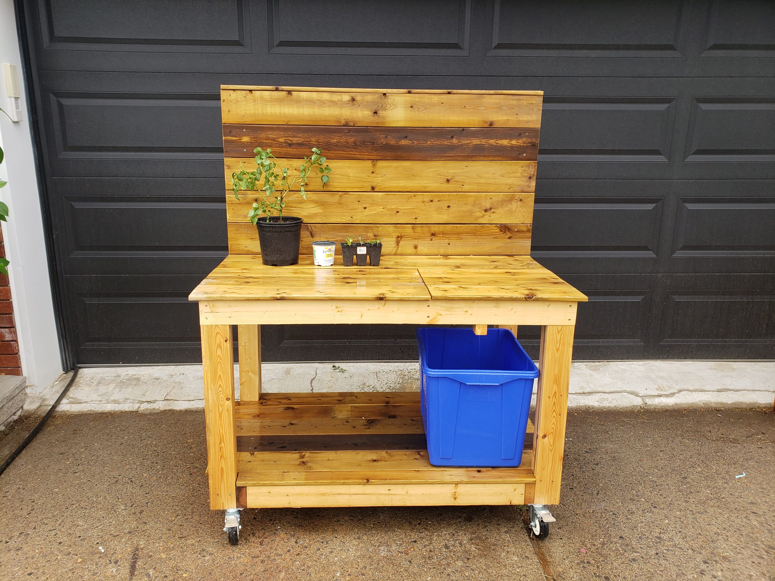 "Wanda" Heavy Duty Portable Garden Potting Table GTA WoodWorks